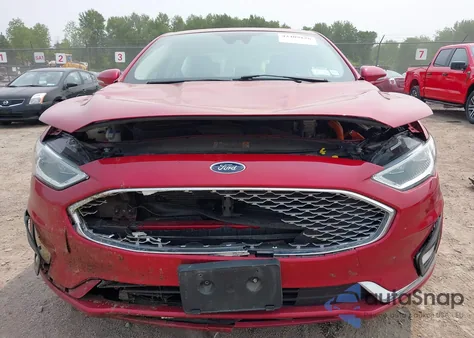 2020 Ford Fusion Plug-In Hybrid Titanium from USA, damaged, VIN 3FA6P0SU3LR101453